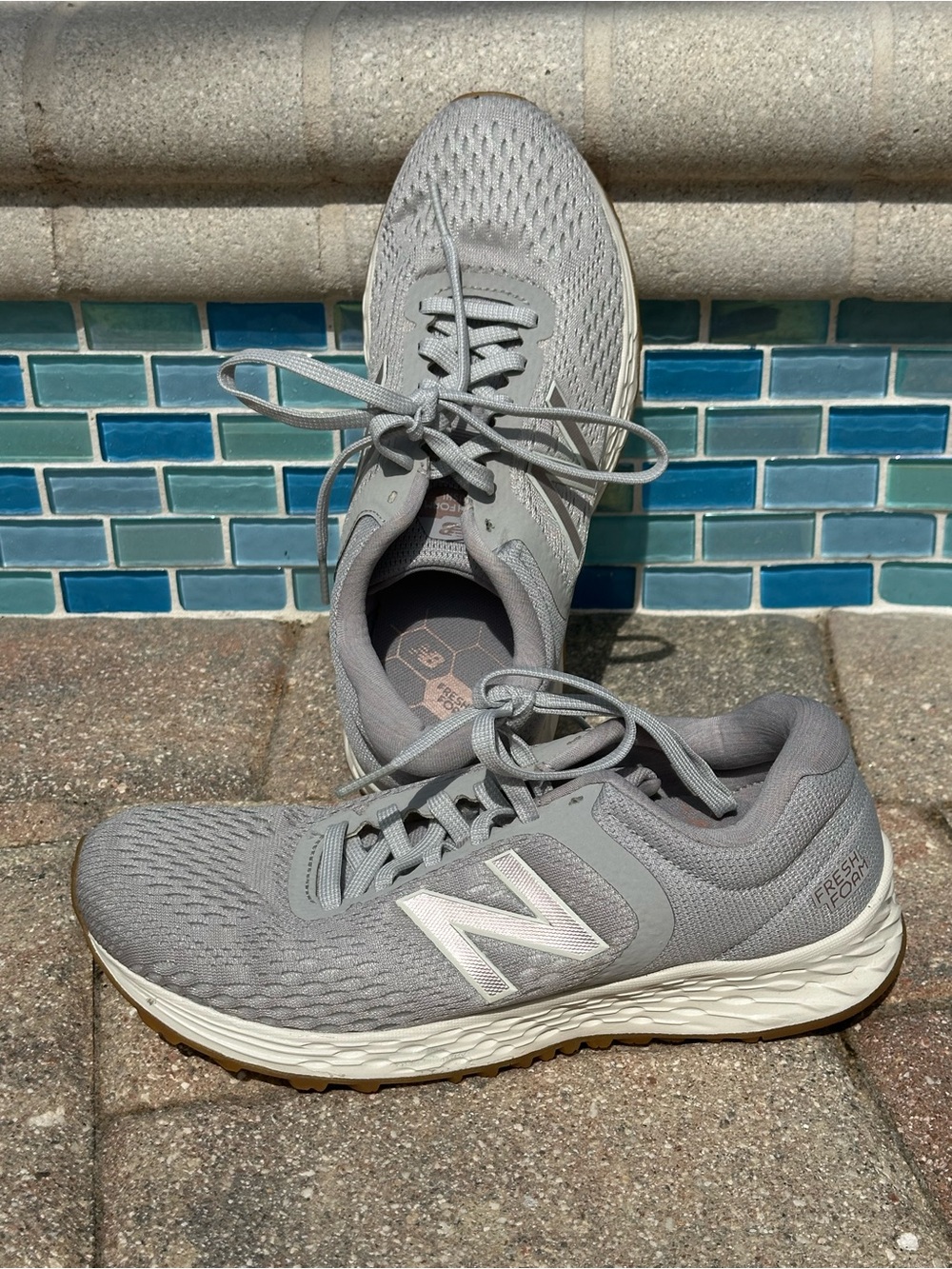 New Balance Women's Fresh Foam Arishi V4 (Gray)
